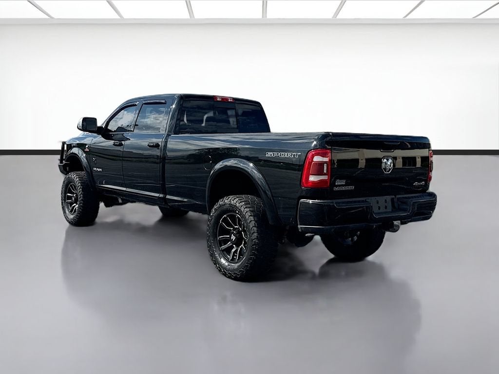 2022 RAM 3500 Laramie Crew Cab 4x4 8' Box