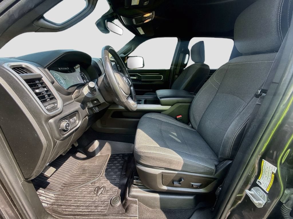 2020 RAM 2500 Big Horn Crew Cab 4x4 6'4" Box