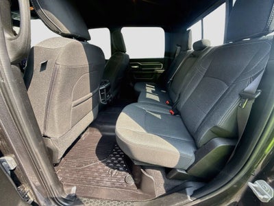 2020 RAM 2500 Big Horn Crew Cab 4x4 6'4" Box