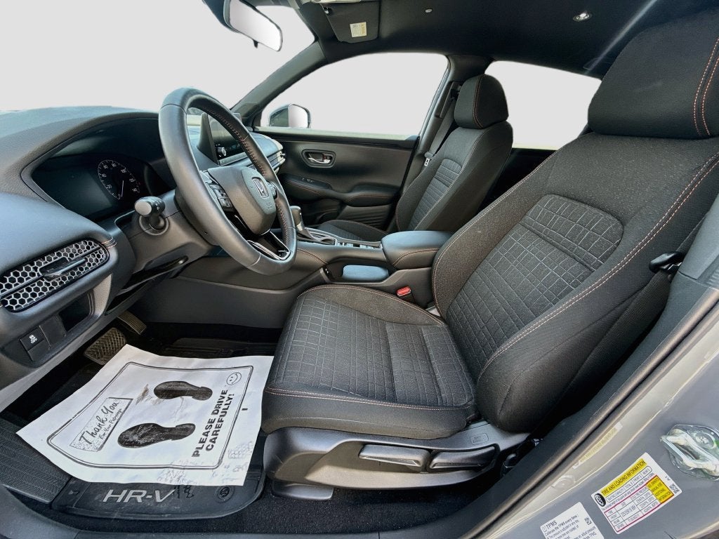 2025 Honda HR-V AWD Sport