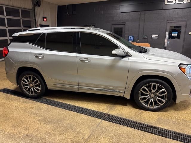 2022 GMC Terrain Denali