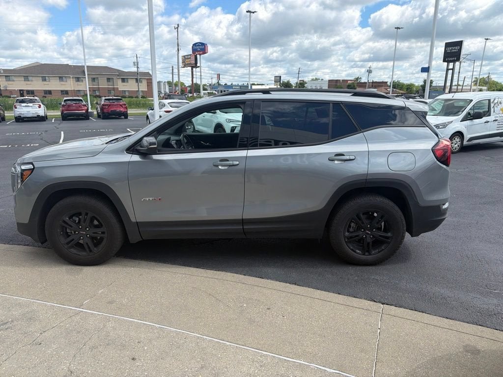 2024 GMC Terrain AT4