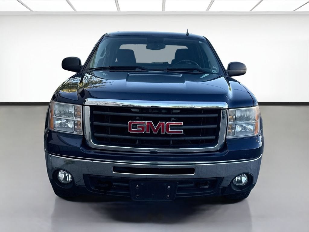 Used 2010 GMC Sierra 1500 SLE with VIN 3GTRKVE33AG156340 for sale in Muncie, IN