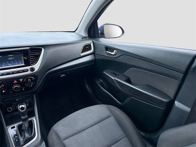 2022 Hyundai Accent SE