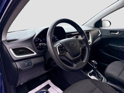 2022 Hyundai Accent SE