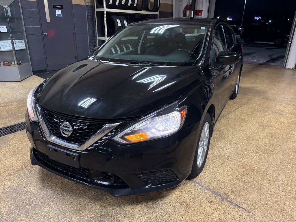 Used 2018 Nissan Sentra SV with VIN 3N1AB7AP7JY276348 for sale in Muncie, IN