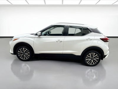 2023 Nissan Kicks SV Xtronic CVT