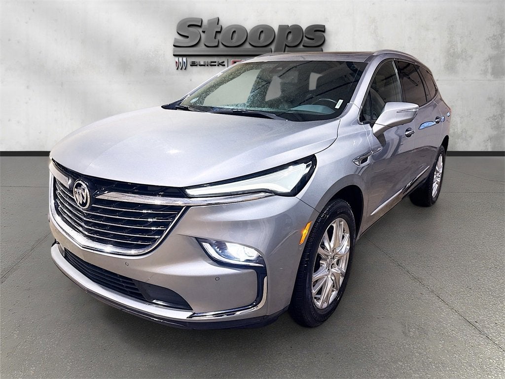 2023 Buick Enclave Essence