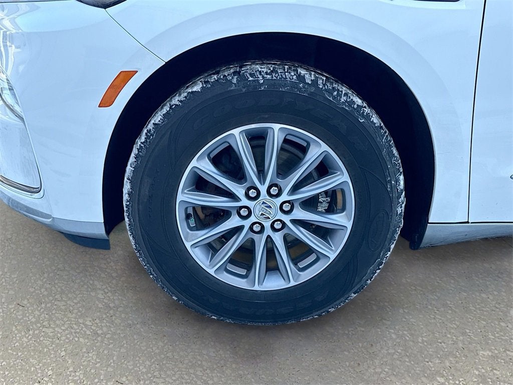 2024 Buick Enclave Essence