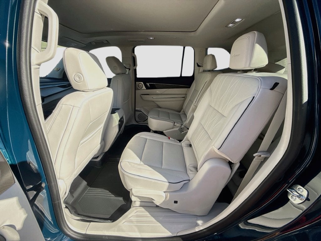 2027 Buick Enclave Avenir