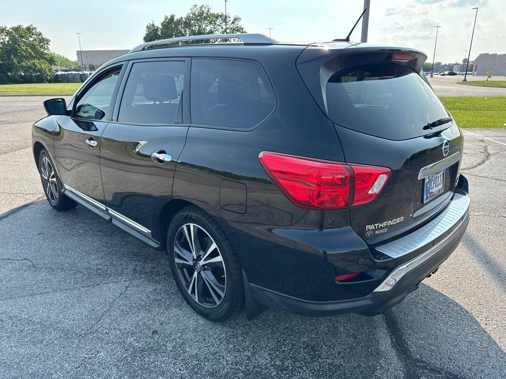 2018 Nissan Pathfinder Platinum