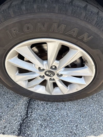 2020 Kia Sorento 3.3L LX