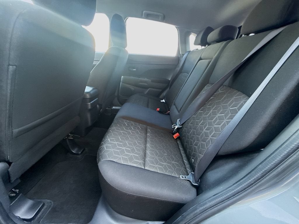 2025 Mitsubishi Outlander Sport S