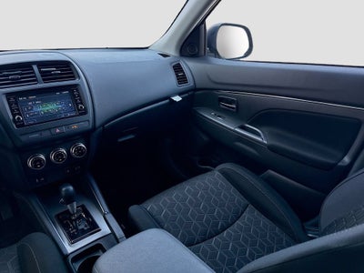 2025 Mitsubishi Outlander Sport S