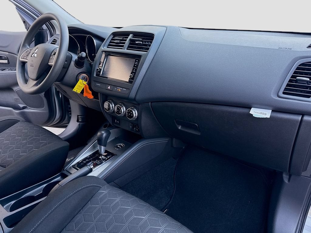 2025 Mitsubishi Outlander Sport S