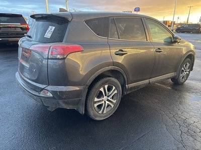 2018 Toyota RAV4 LE