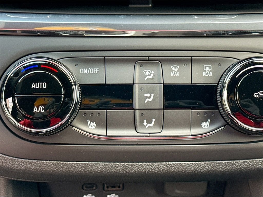 2025 Buick Envista Preferred