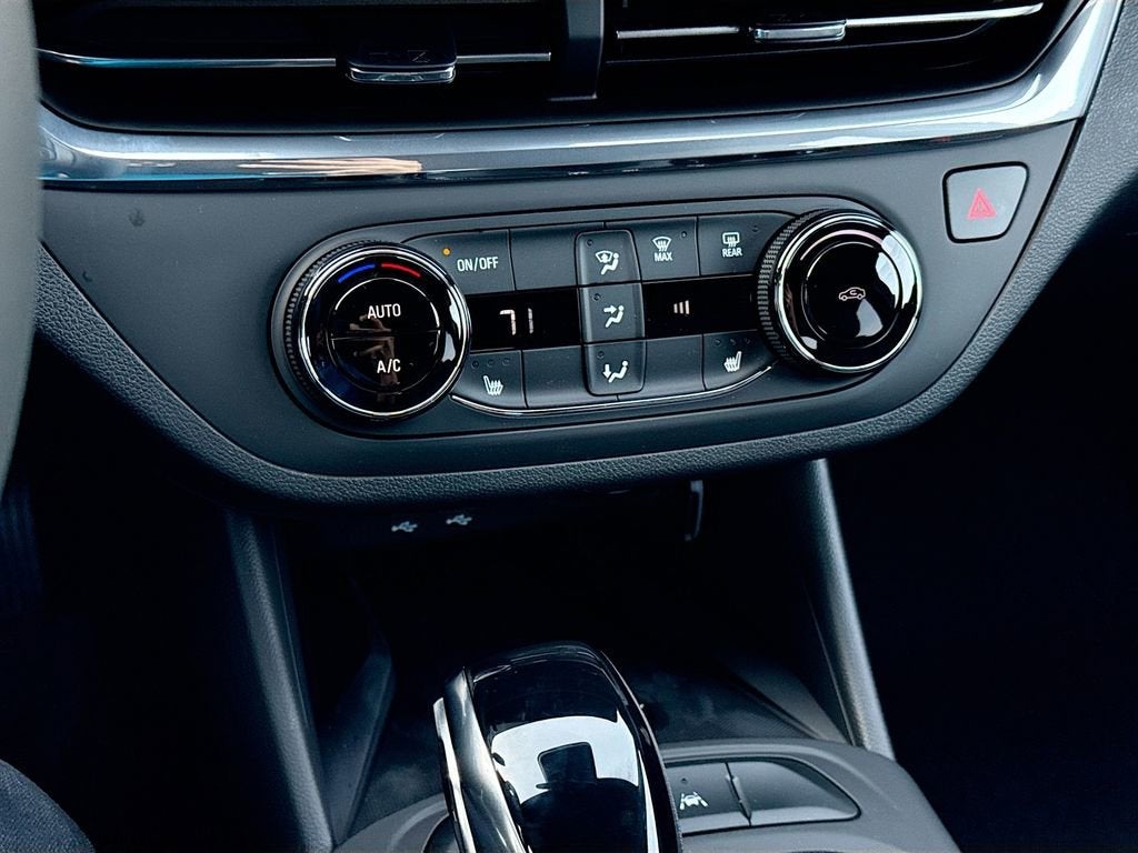 2025 Buick Envista Preferred