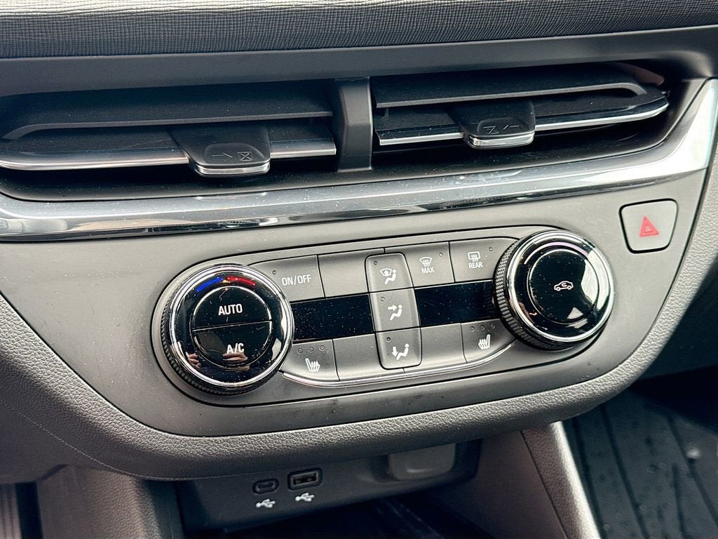 2025 Buick Envista Preferred