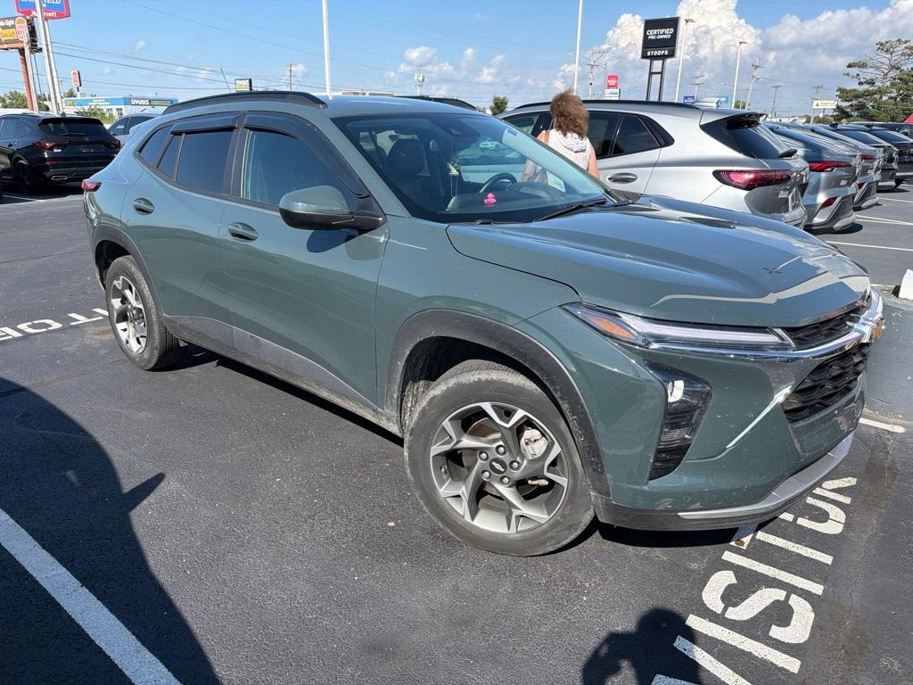 2025 Chevrolet Trax LT