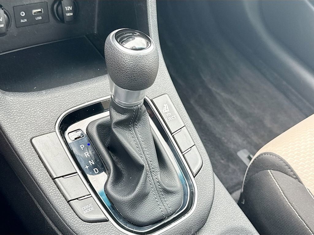 2020 Hyundai Elantra GT Base