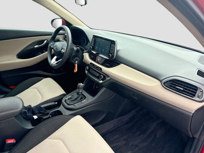 2020 Hyundai Elantra GT Base