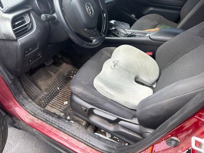 2018 Toyota C-HR XLE Premium