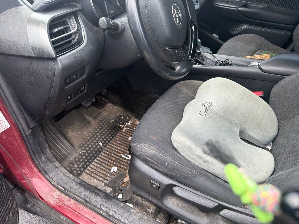 2018 Toyota C-HR XLE Premium
