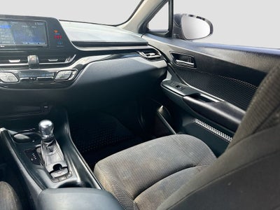 2018 Toyota C-HR XLE Premium