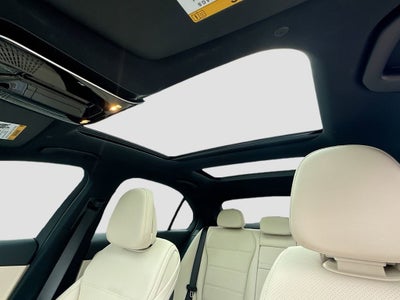 2025 Mercedes-Benz C 300 C 300