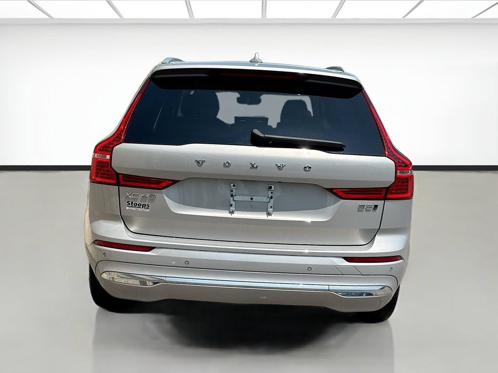 2023 Volvo XC60 Ultimate Bright Theme