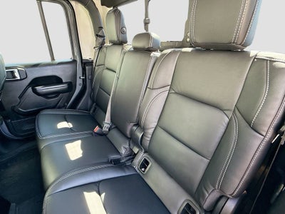 2021 Jeep Gladiator Willys