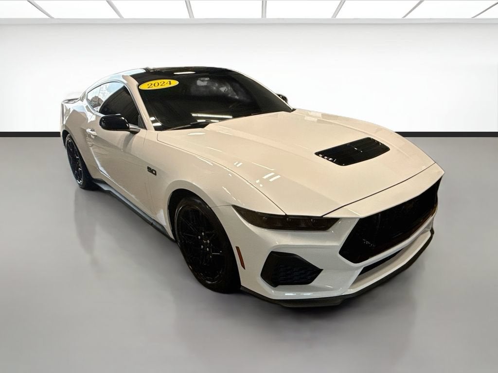 2024 Ford Mustang GT Premium Fastback