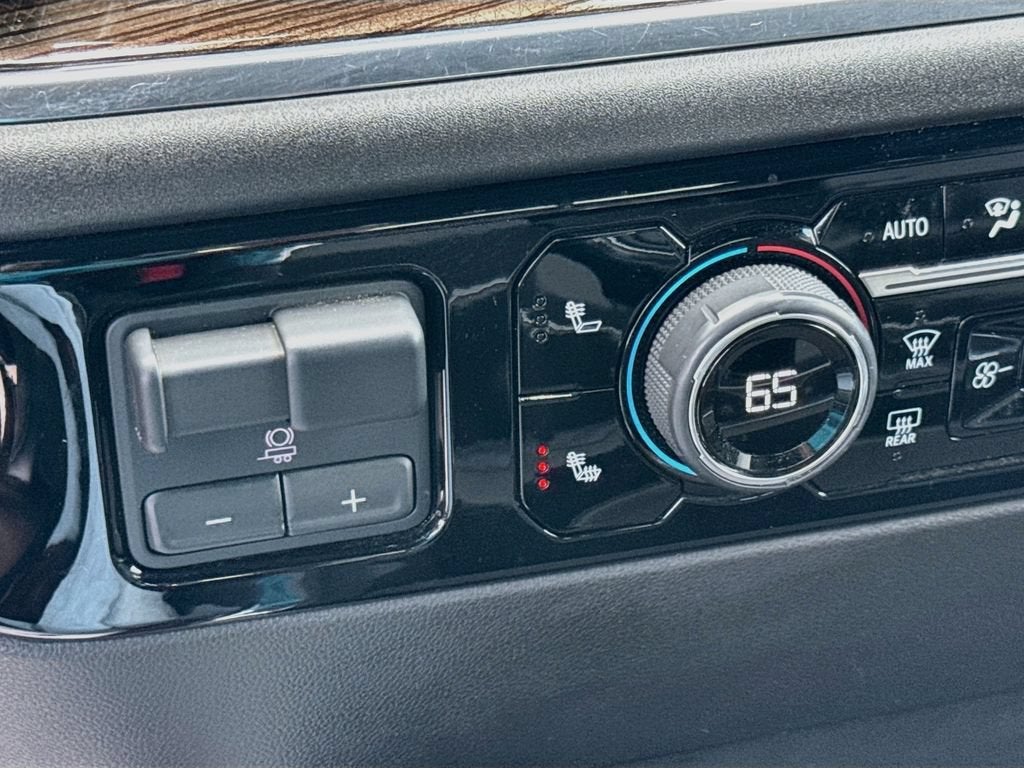 2024 Chevrolet Silverado 3500 HD LT DRW