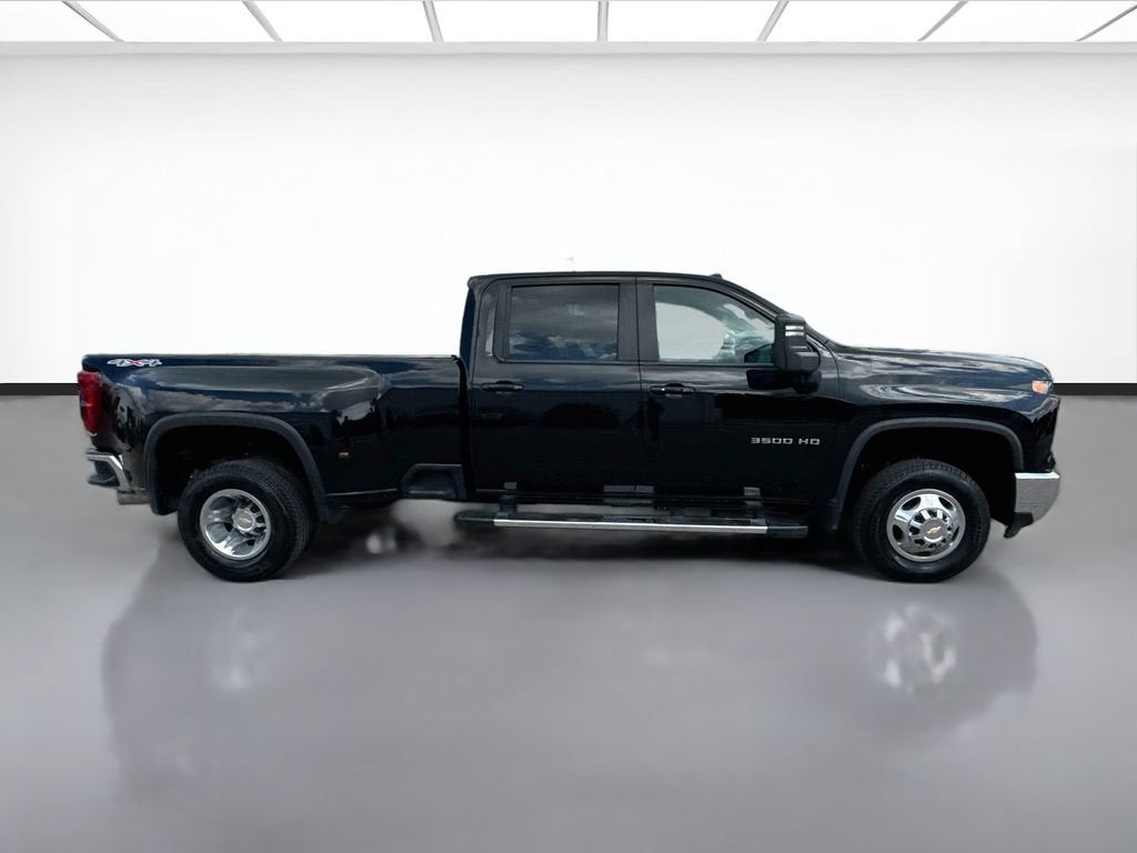 2024 Chevrolet Silverado 3500 HD LT DRW