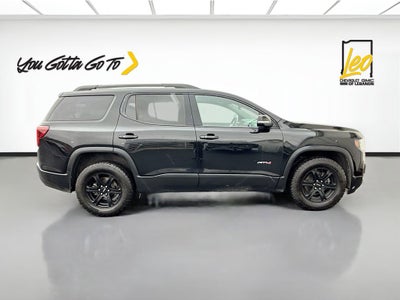 2023 GMC Acadia AT4