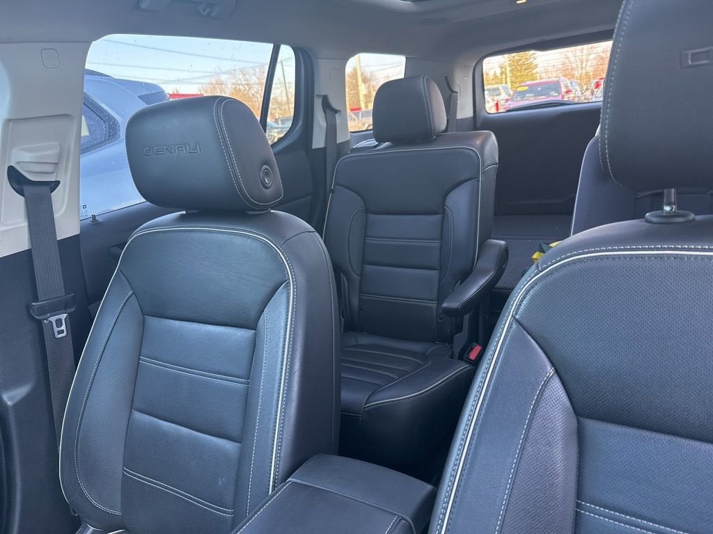 2020 GMC Acadia Denali