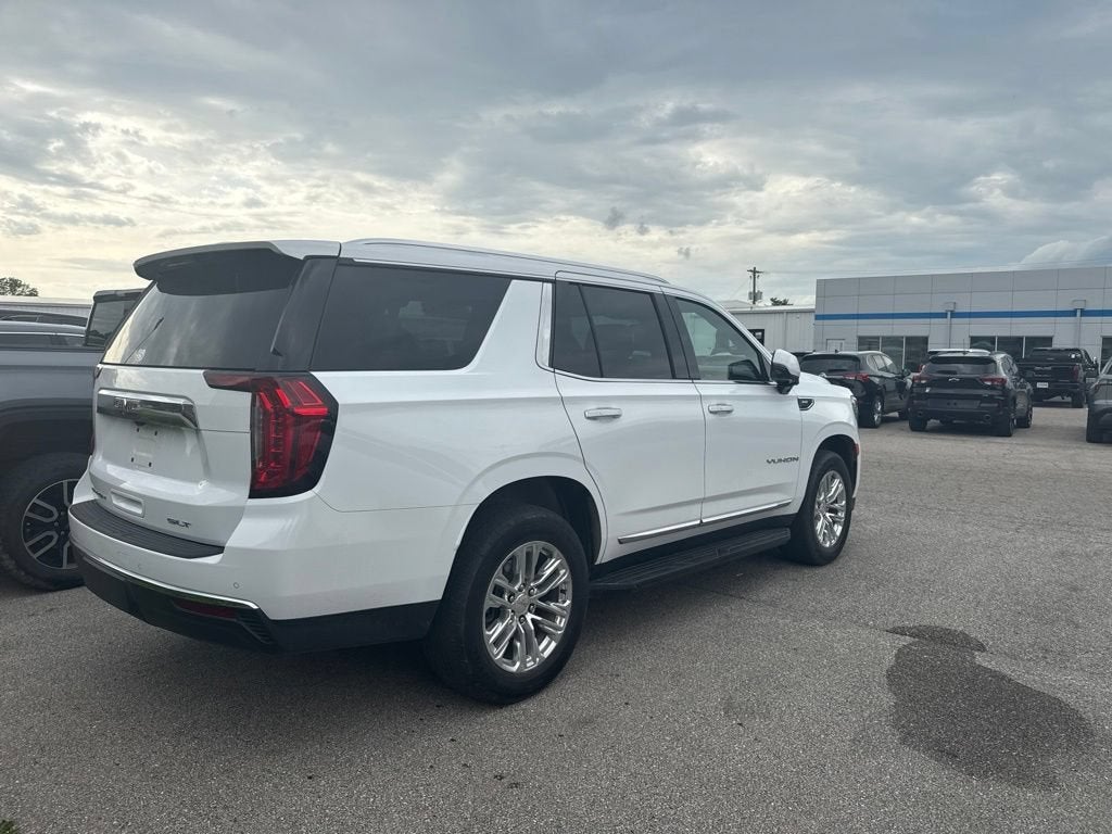 2022 GMC Yukon SLT