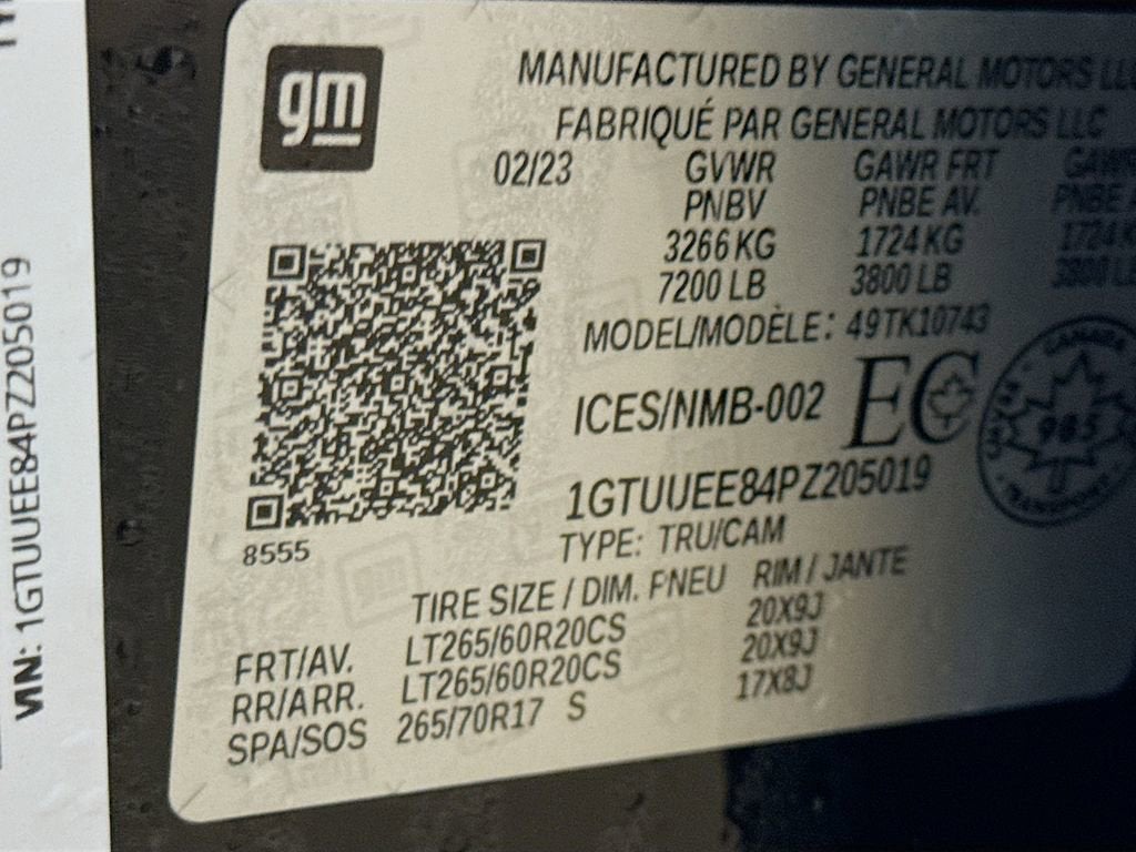 2023 GMC Sierra 1500 AT4