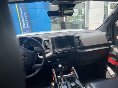 2023 Nissan Frontier Crew Cab PRO-4X 4x4