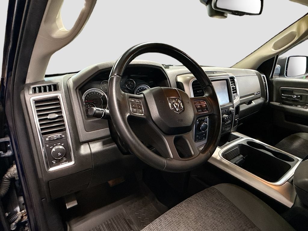 2018 RAM 1500 Big Horn Crew Cab 4x4 5'7" Box
