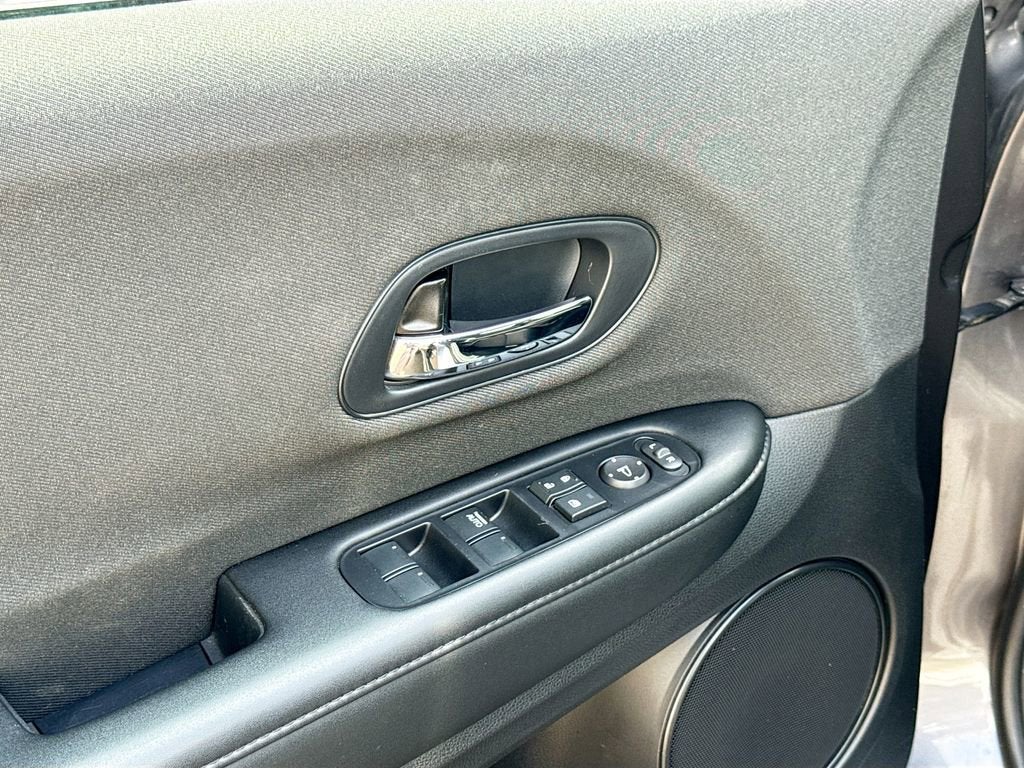 2022 Honda HR-V AWD LX