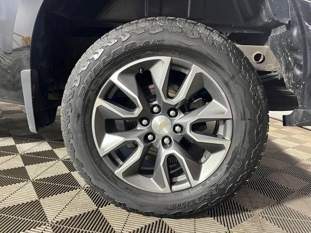 2023 Chevrolet Silverado 1500 LT (2FL)