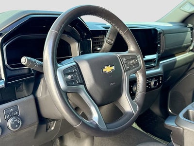 2022 Chevrolet Silverado 1500 LT (2FL)