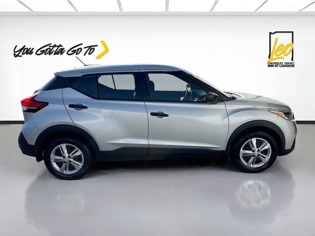 2020 Nissan Kicks S