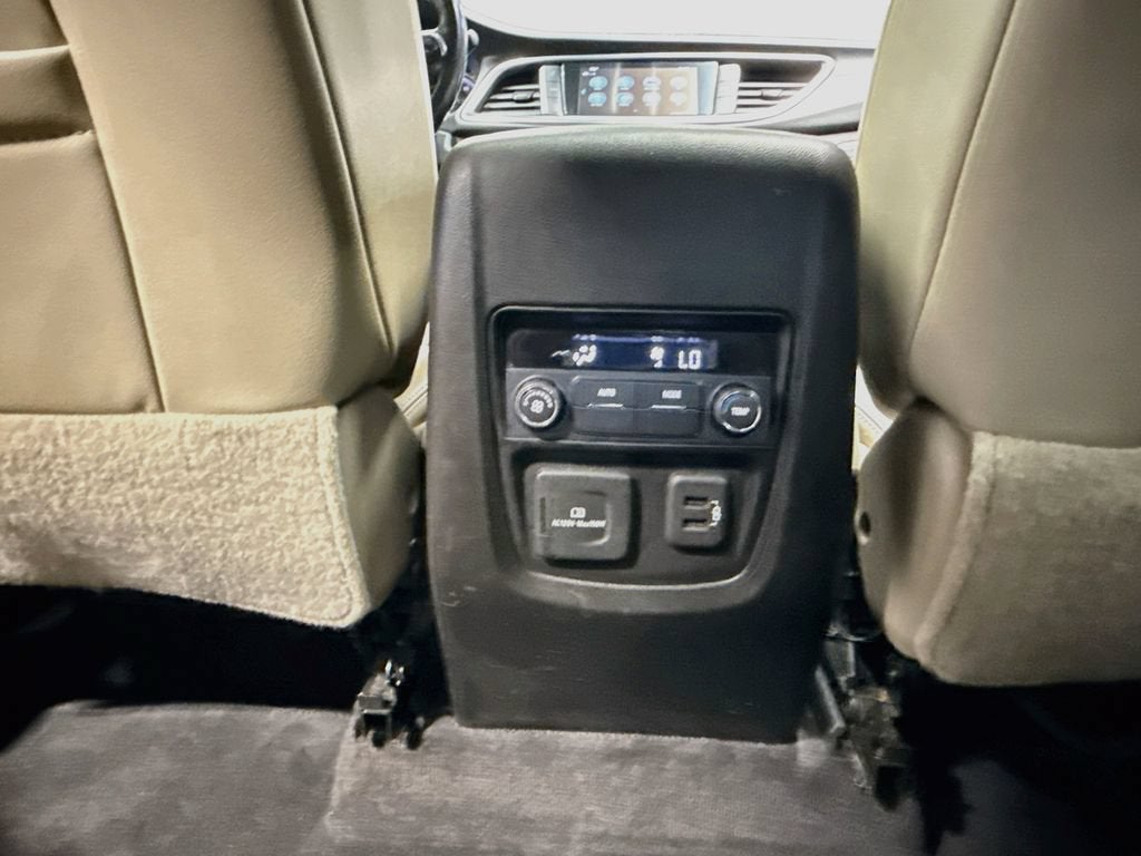 2019 Buick Enclave Essence