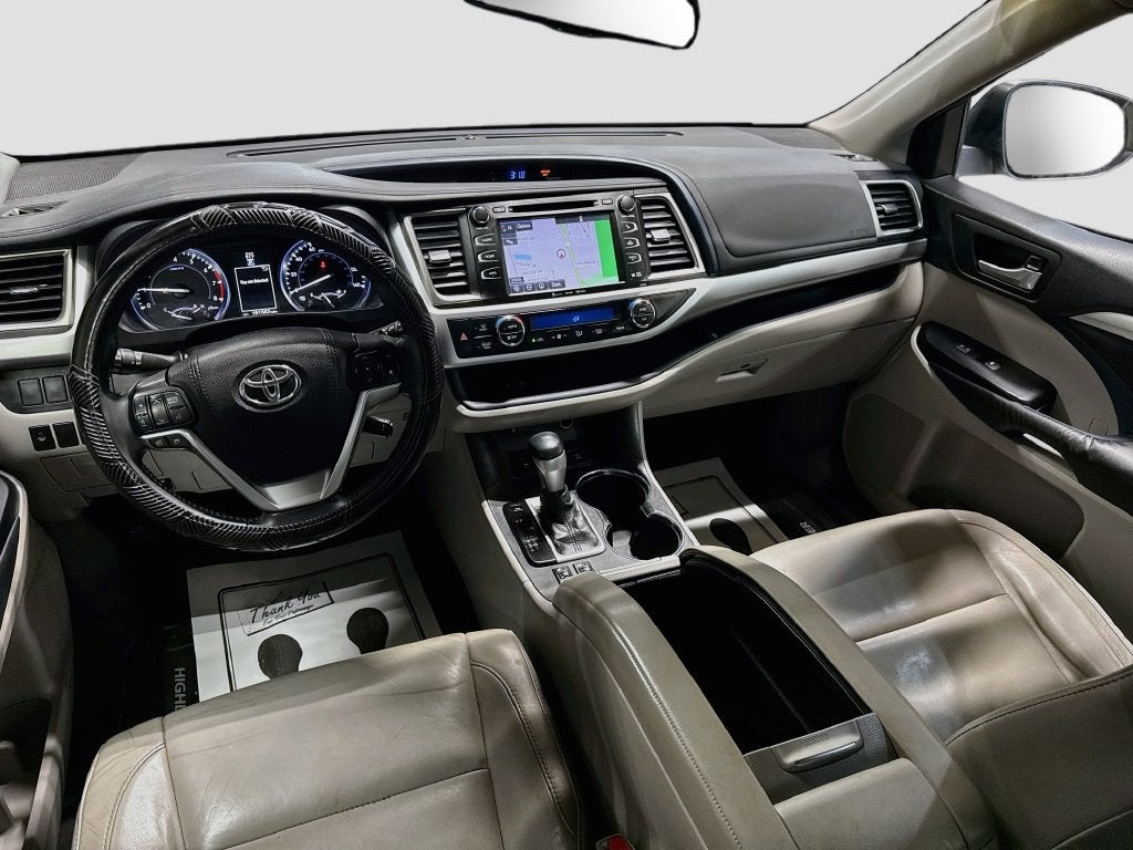 2016 Toyota Highlander XLE V6