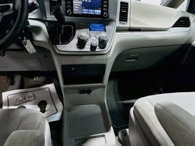 2020 Toyota Sienna L