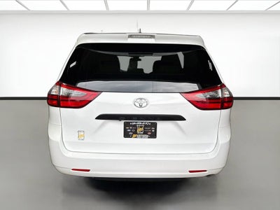 2020 Toyota Sienna L