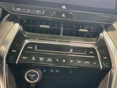 2023 Toyota Venza LE
